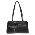Sac baguette noir en cuir végan lisse, vu de face, ceinture à boucle métal et breloque clé suspendue