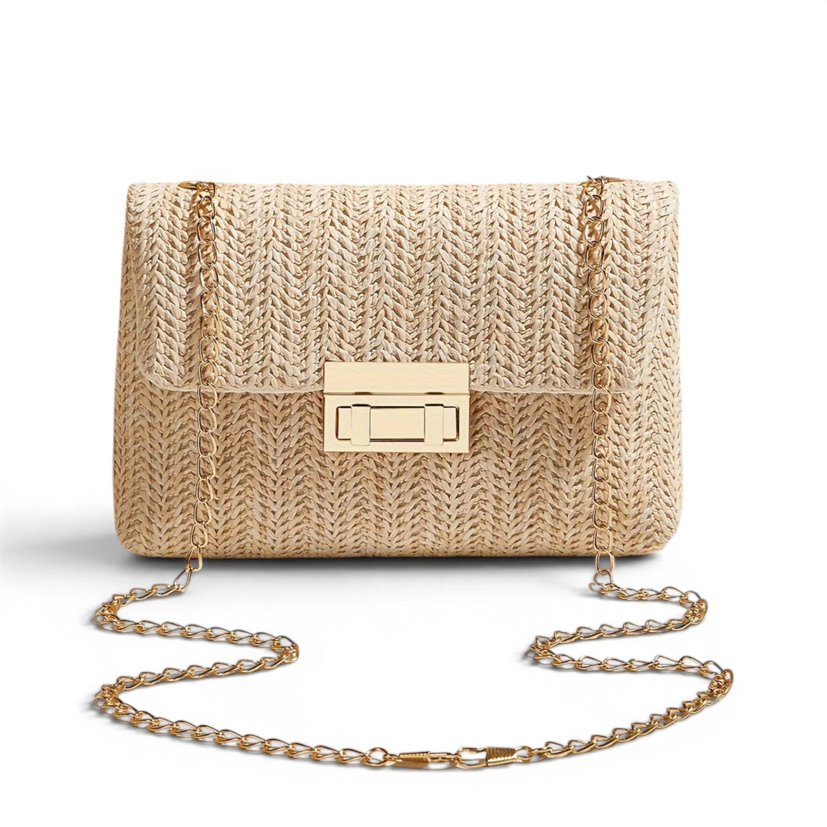 Paille beige clair tressée en chevrons, rabat à fermoir doré et chaîne d'épaule fine