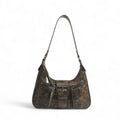 Sac croissant en cuir végan brun craquelé, de face, poche à boucle, zips et anse d'épaule
